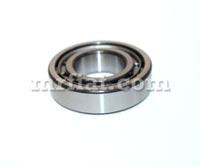 Cargar imagen en el visor de la galería, Alfa Romeo Giulia Sedan Rear Countershaft Bearing Transmission Alfa Romeo
