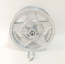 Cargar imagen en el visor de la galería, Alfa Romeo GT Junior GTV Cromodora CD50 Daytona Wheel 6 x 14 Rims Alfa Romeo   
