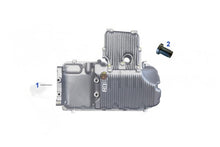 Load image into Gallery viewer, Alfa Romeo GTV/Spider (916) Oil Drain Screw Alfa Romeo
