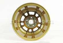 Cargar imagen en el visor de la galería, De Tomaso Pantera Gold GR4 Alloy Campy Rear Forged Wheel 13x15" Rims De Tomaso
