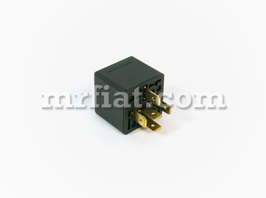 Fiat Dino 2000 2400 Bosch NC Relay Electrical and Ignition Fiat   