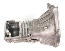 Cargar imagen en el visor de la galería, Fiat 500 126 Transmission Casing Transmission Fiat   
