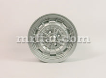 Load image into Gallery viewer, Fiat 600 Abarth Campy Wheel 5.5x13 Rims Fiat
