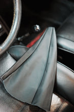 Cargar imagen en el visor de la galería, Porsche 911/930 912 Leather Shift Boot 1965-89 Interior Porsche
