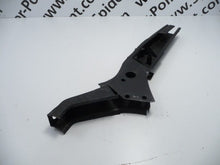 Cargar imagen en el visor de la galería, Fiat 124 Spider – Front left side member Body MrFiat
