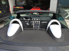Cargar imagen en el visor de la galería, Saab 900 NG Cabriolet 1994-2003 Wind Deflector Roof Other
