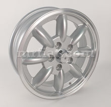 Cargar imagen en el visor de la galería, Volvo 160 240 260 740 760 940 960 Minilite Style Wheel 5.5x15 Rims Volvo
